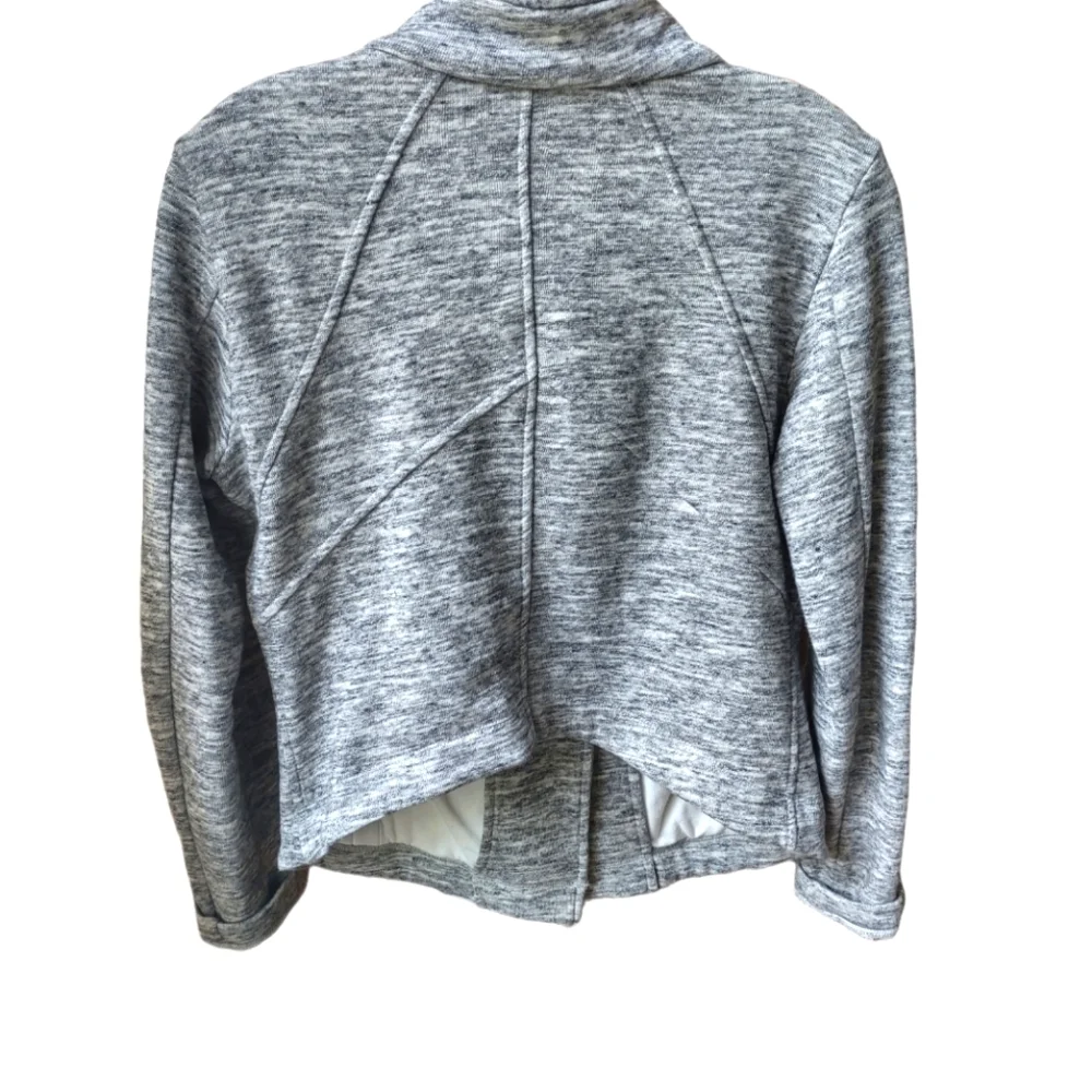 Cabi Heathered Gray  Asymmetrical Jacket ,Size Small - Picture 3 of 11